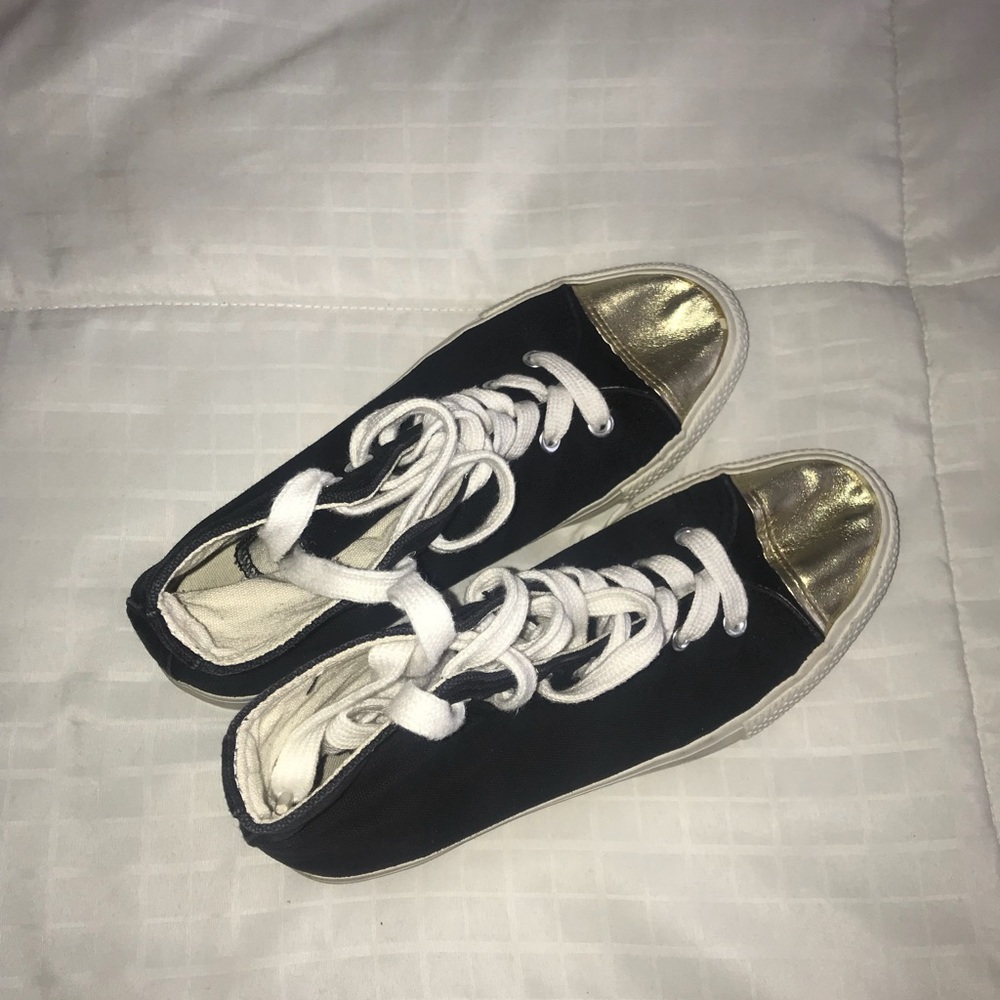 Forever 21 high top sneakers